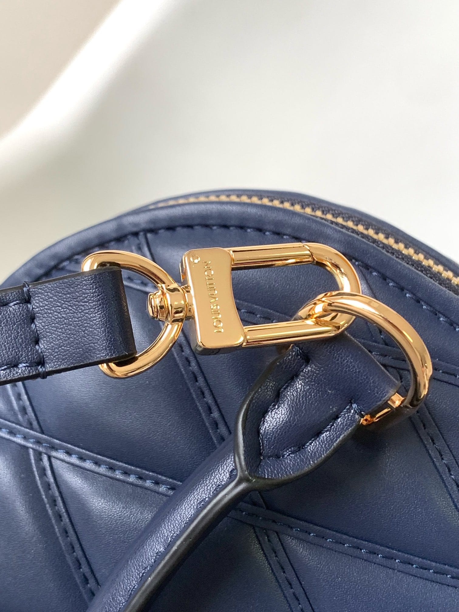 Louis Vuitton Alma BB Handbag in Malletage Leather - Bleu Marine