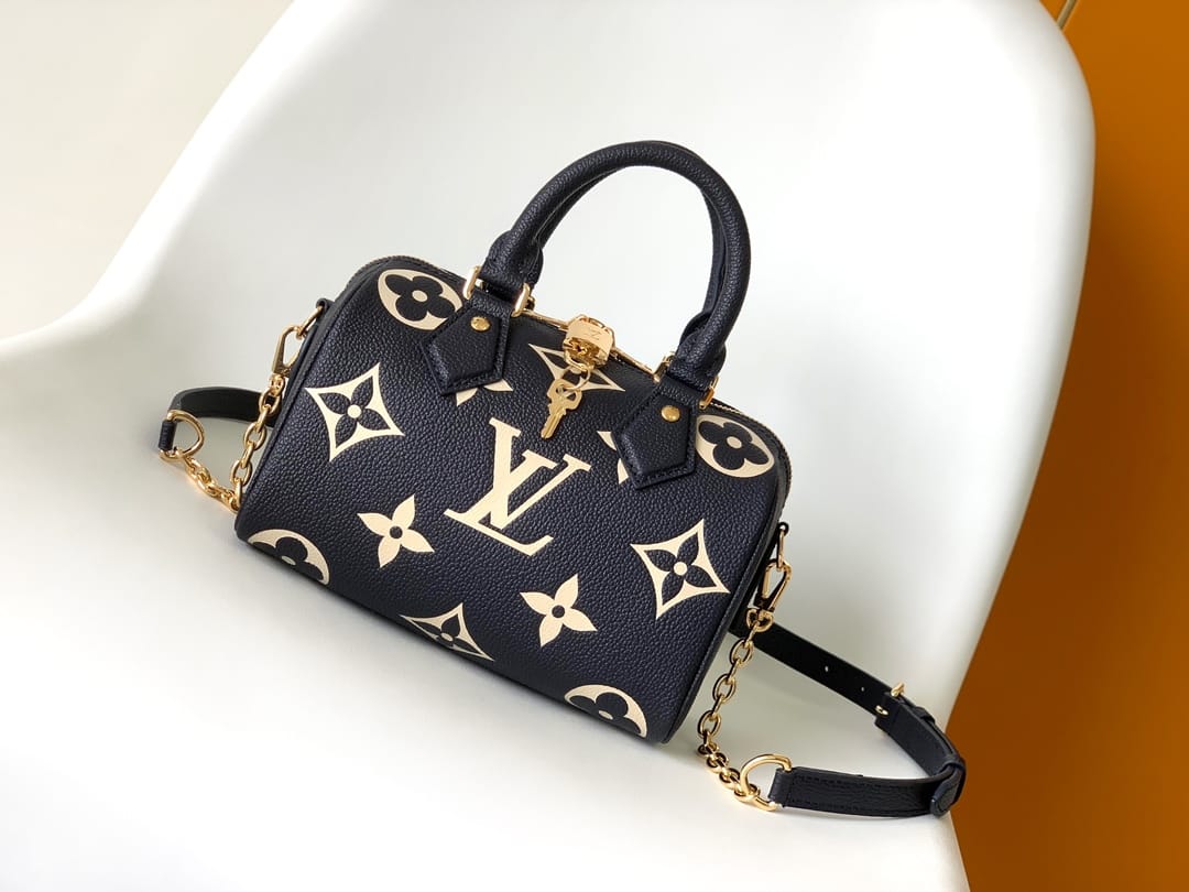 Louis Vuitton Speedy Bandoulière 20 Handle Shoulder Bag in Bicolor Monogram Leather - Navy Blue/Cream