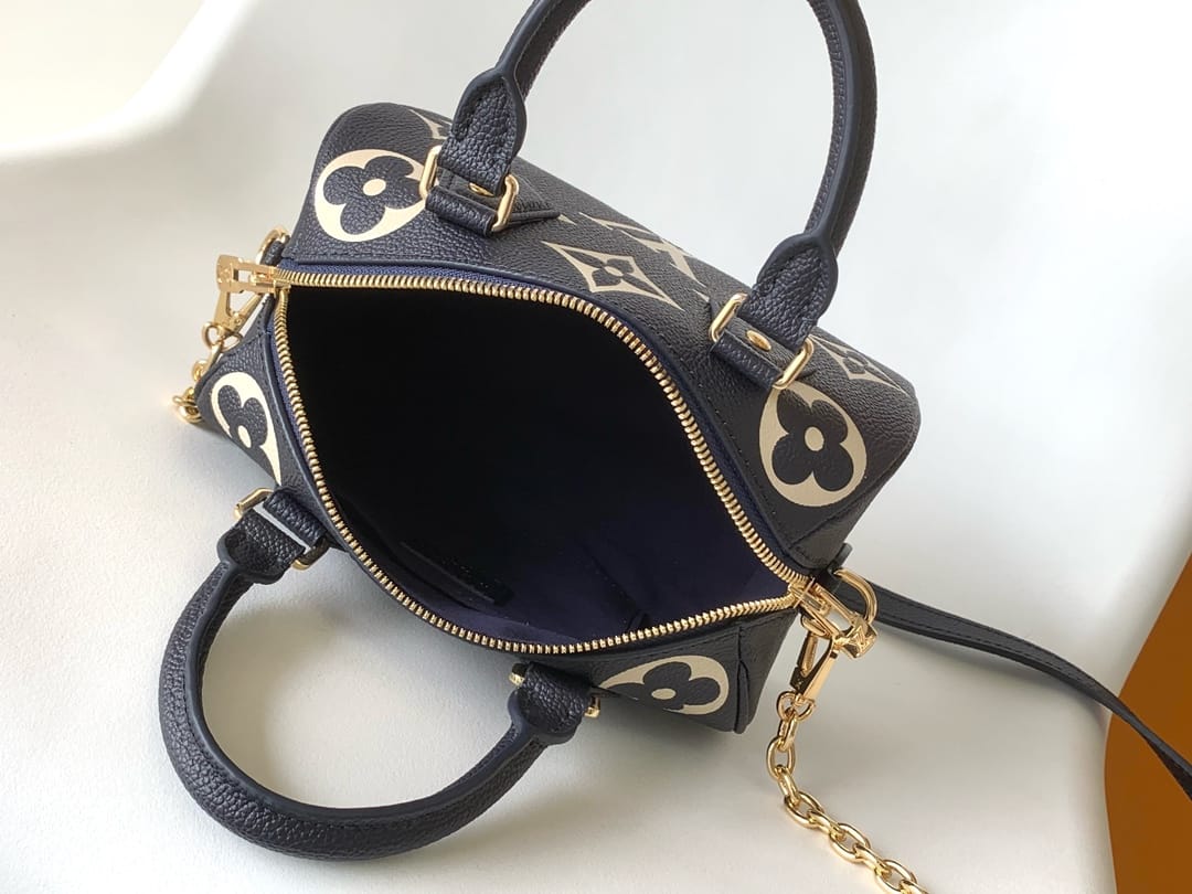 Louis Vuitton Speedy Bandoulière 20 Handle Shoulder Bag in Bicolor Monogram Leather - Navy Blue/Cream