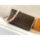 Louis Vuitton Speedy Bandoulière 30 Handle Shoulder Bag in Monogram Canvas