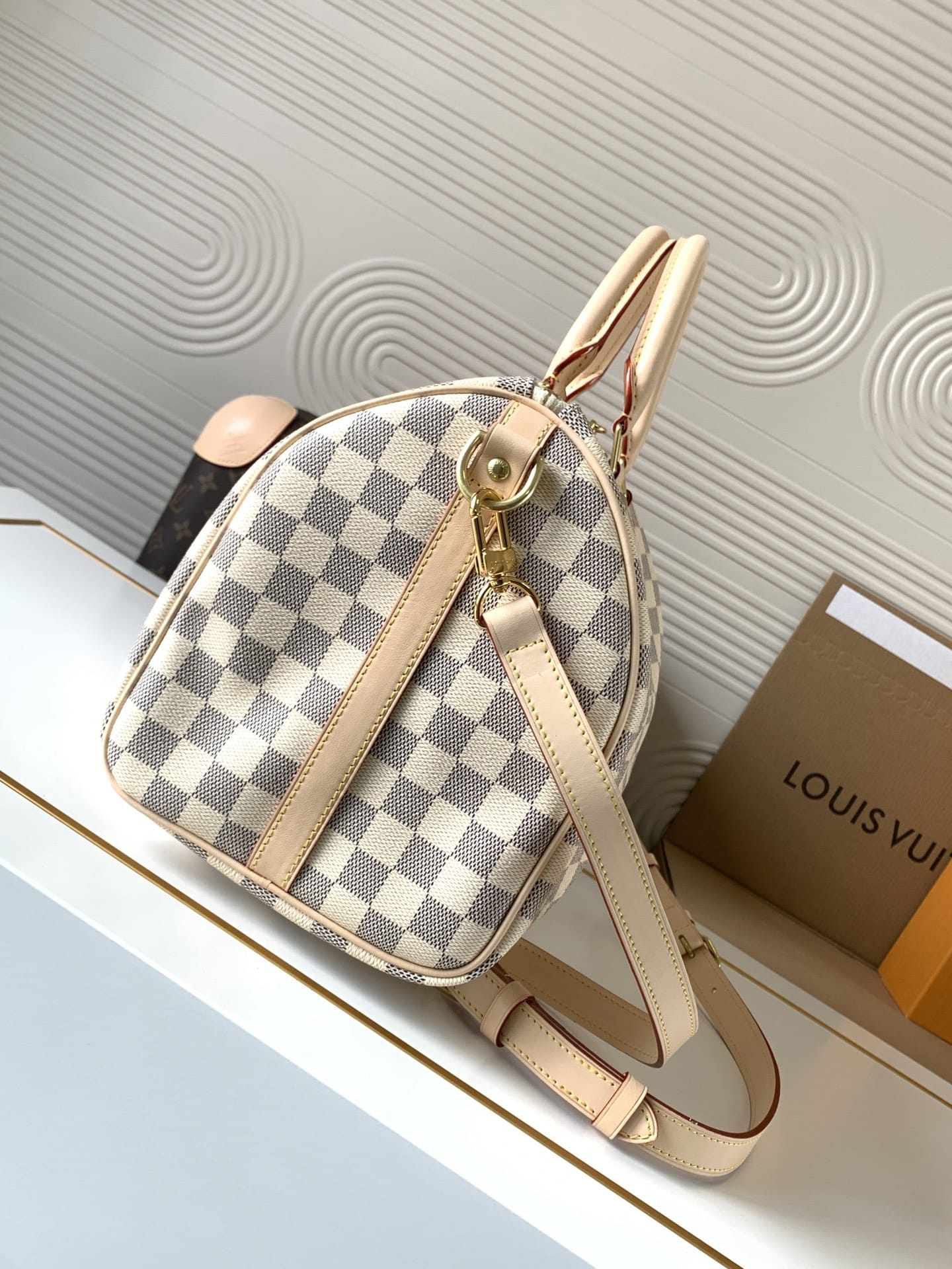 Louis Vuitton Speedy Bandoulière 30 Handle Shoulder Bag in Damier Azur Canvas