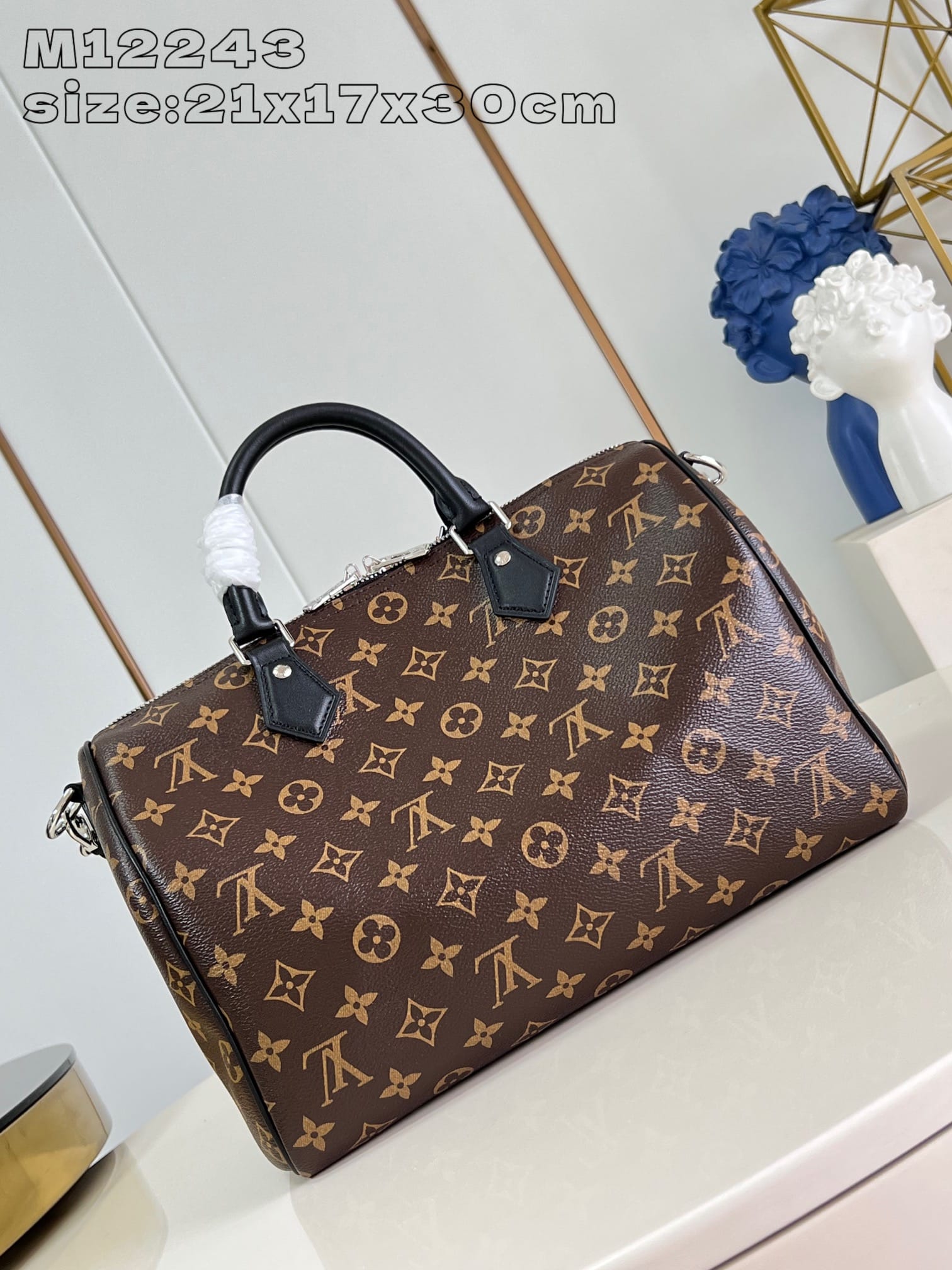 Louis Vuitton Speedy Soft 30 Dark Handle Shoulder Bag in Monogram Canvas - Black