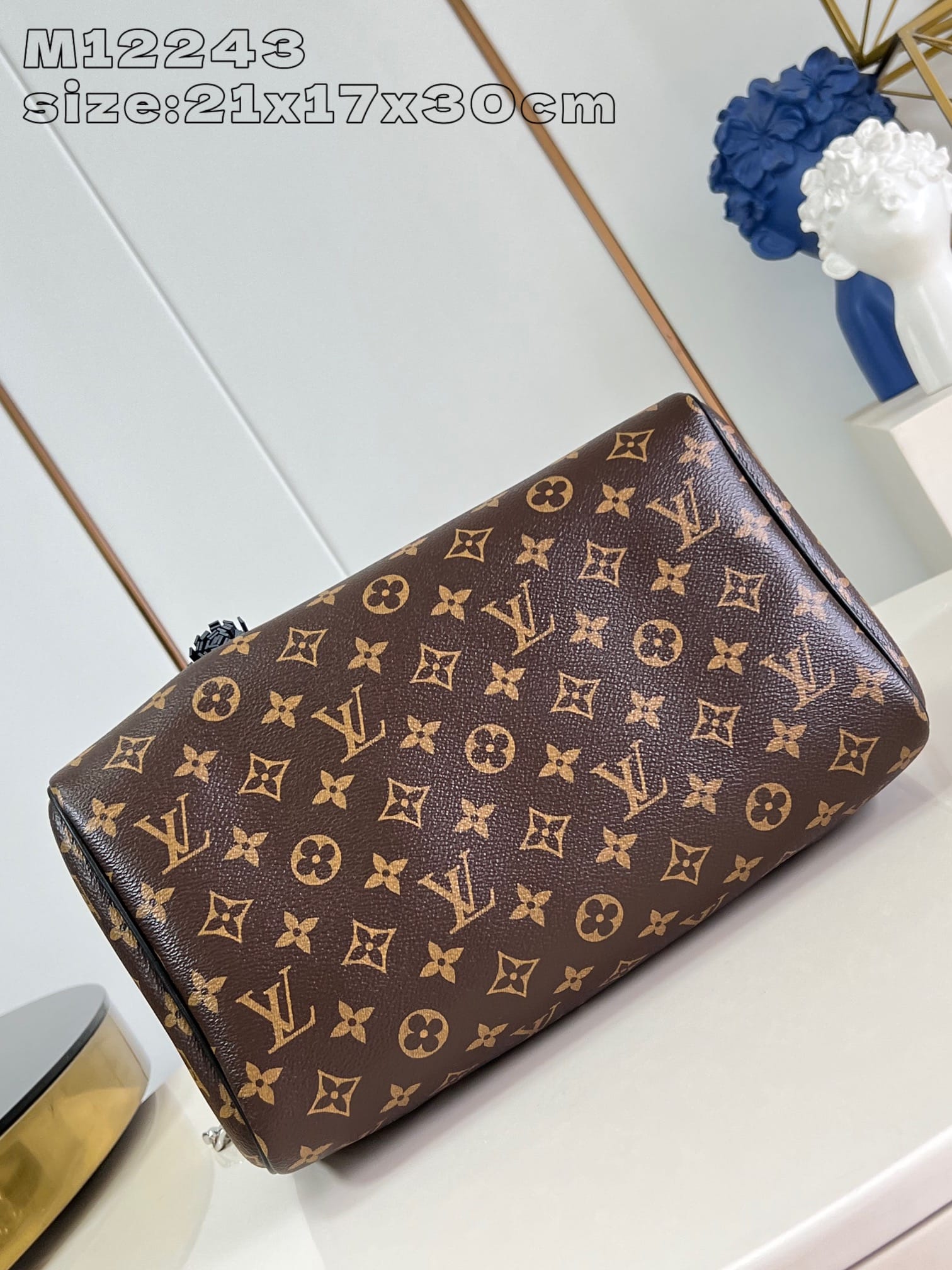 Louis Vuitton Speedy Soft 30 Dark Handle Shoulder Bag in Monogram Canvas - Black