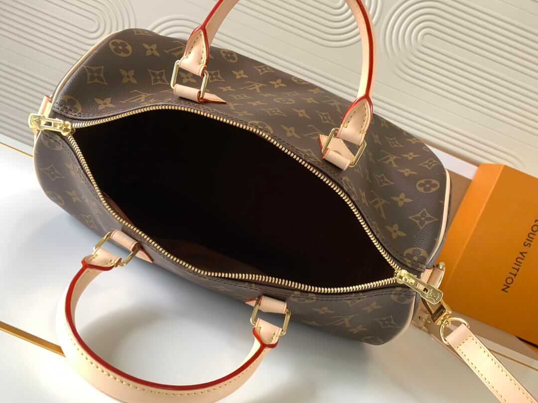 Louis Vuitton Speedy Bandoulière 35 Handle Shoulder Bag in Monogram Canvas