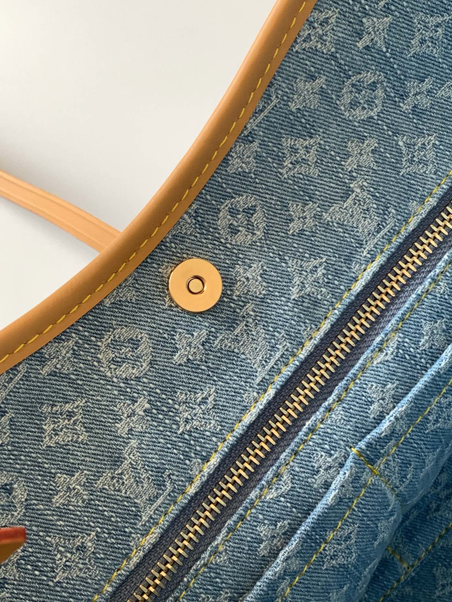 Louis Vuitton CarryAll PM Shoulder Bag - Monogram Denim