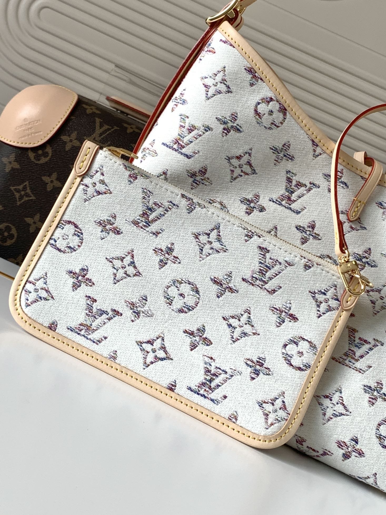 Louis Vuitton CarryAll PM Shoulder Bag in Monogram Jacquard Fabric - Multicolor Beige