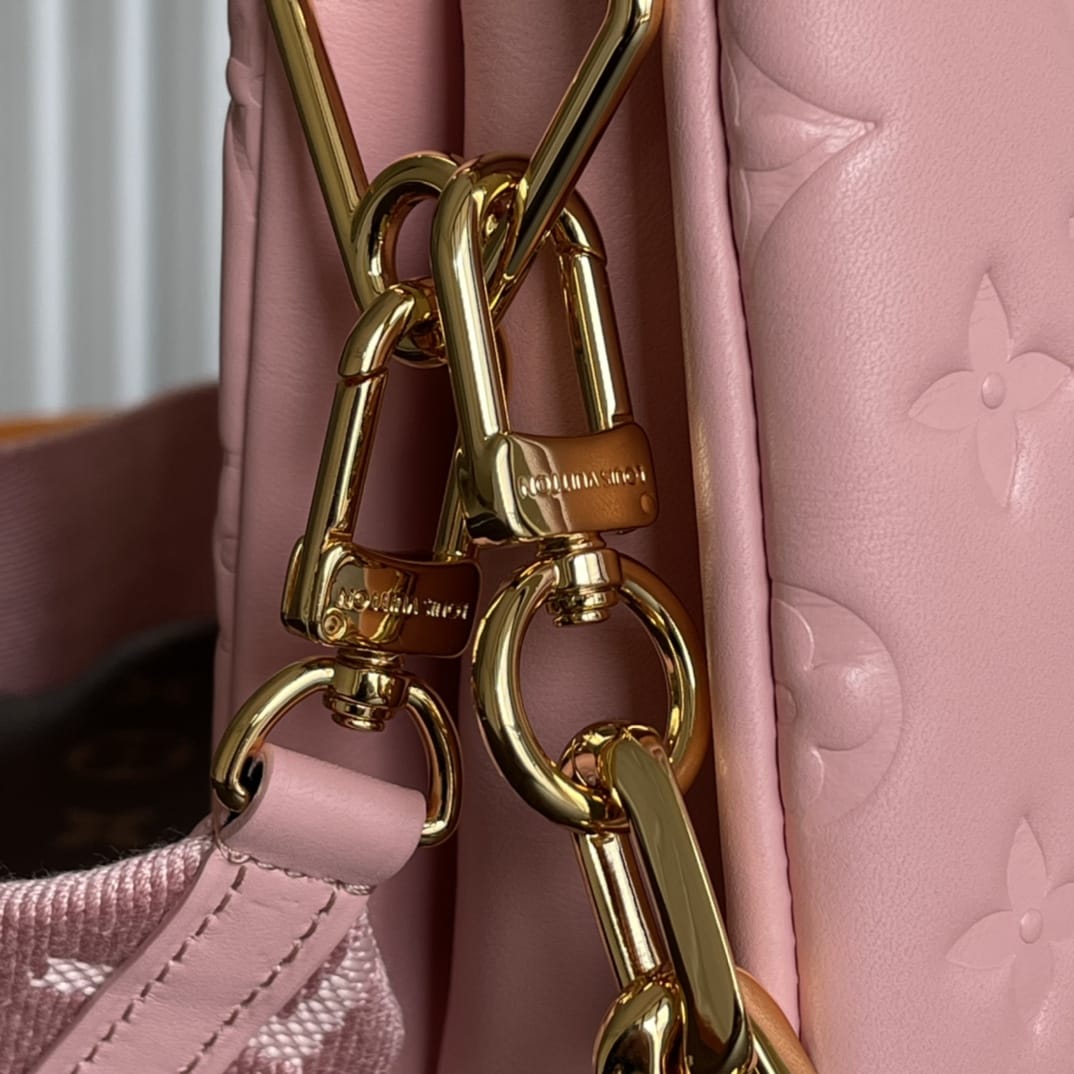 Louis Vuitton Coussin PM Handle Shoulder Bag in Lambskin - Pink