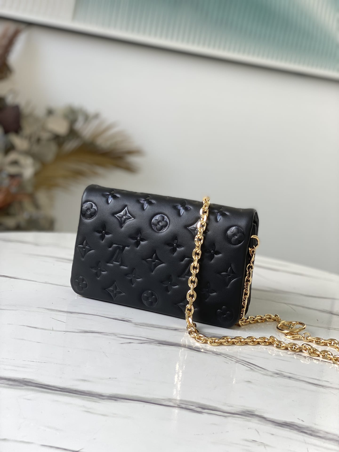 Louis Vuitton Pochette Coussin Handbag in Lambskin - Black