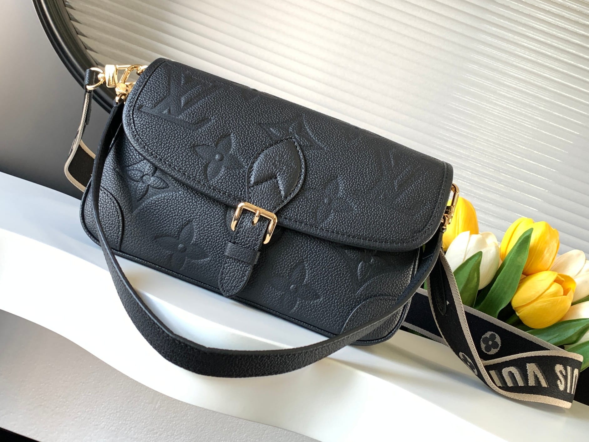 Louis Vuitton Diane Handle Shoulder Bag in Monogram Empreinte Leather - Black