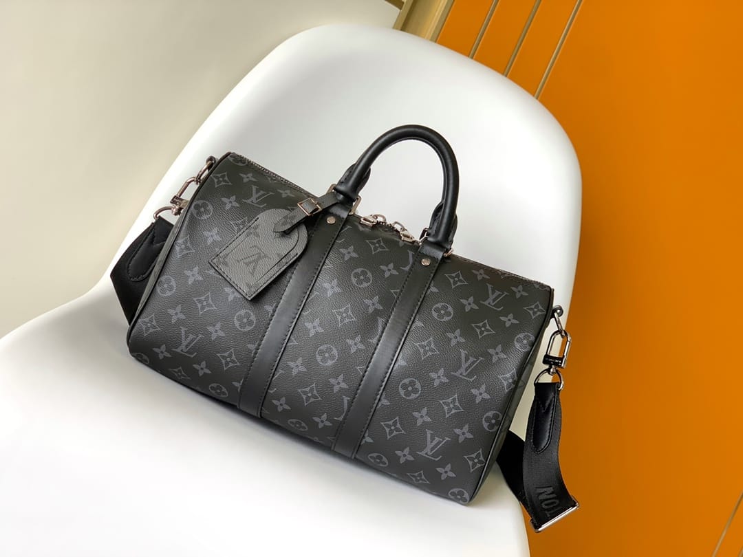 Louis Vuitton Keepall Bandoulière 35 Bag - Black