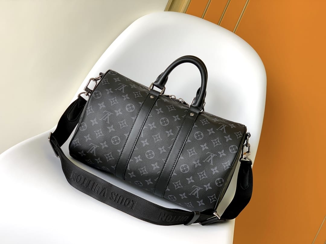 Louis Vuitton Keepall Bandoulière 35 Bag - Black