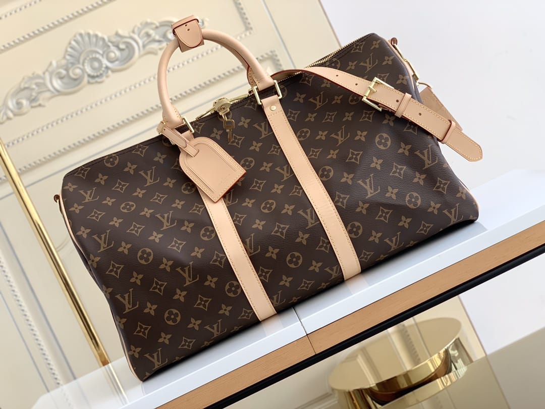 Louis Vuitton Keepall Bandoulière 45 Bag in Monogram Canvas