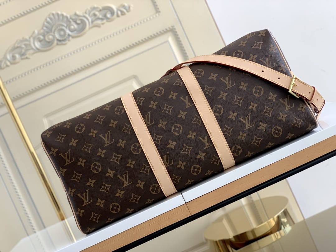 Louis Vuitton Keepall Bandoulière 45 Bag in Monogram Canvas