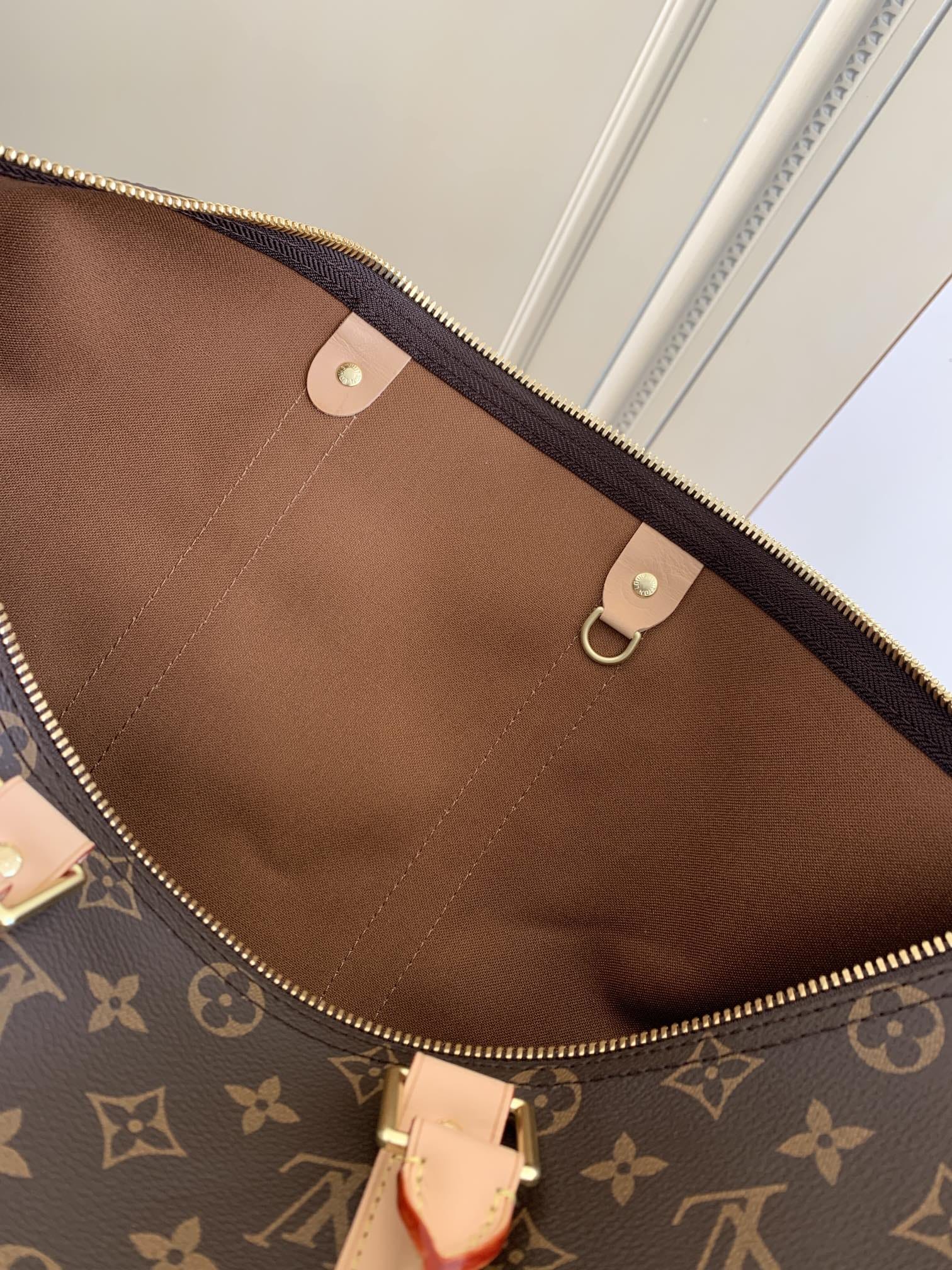 Louis Vuitton Keepall Bandoulière 45 Bag in Monogram Canvas