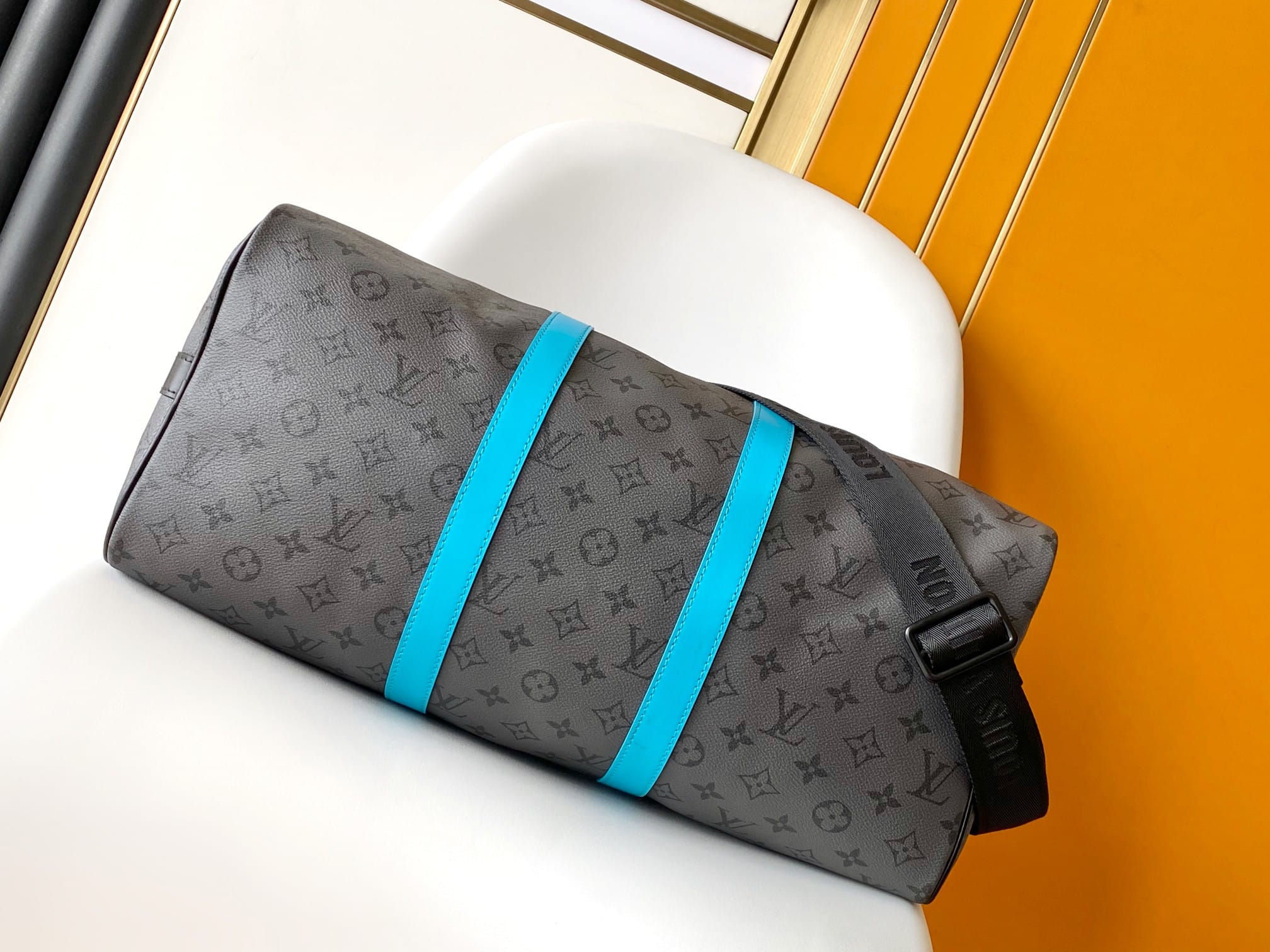 Louis Vuitton Keepall Bandoulière 45 Bag in Monogram Canvas - Turquoise