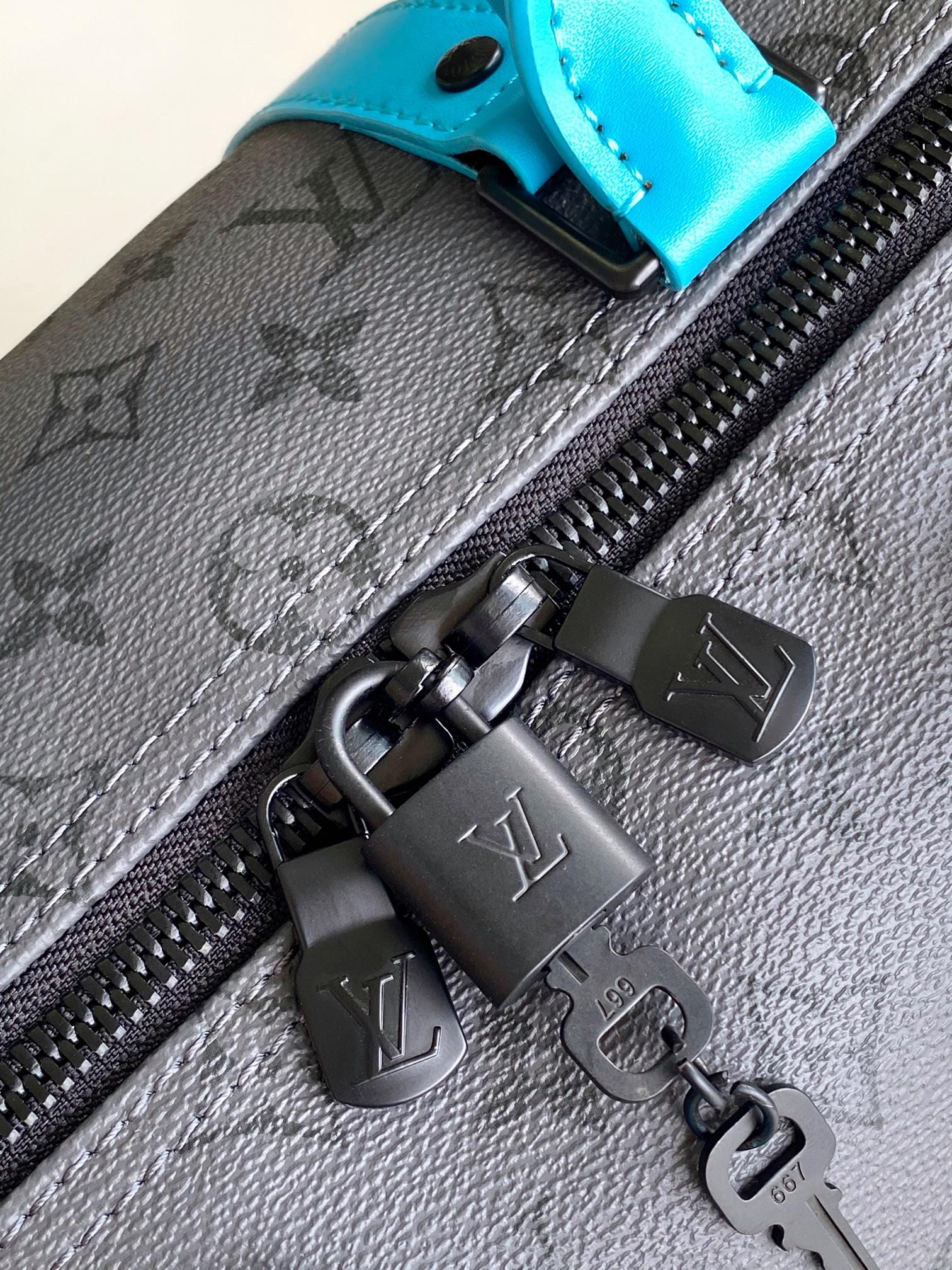 Louis Vuitton Keepall Bandoulière 45 Bag in Monogram Canvas - Turquoise