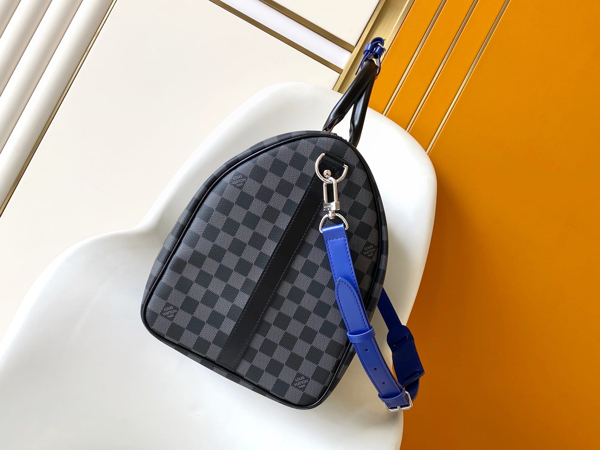 Louis Vuitton Keepall Bandoulière 50 Bag in Damier Graphite Canvas - Indigo Blue