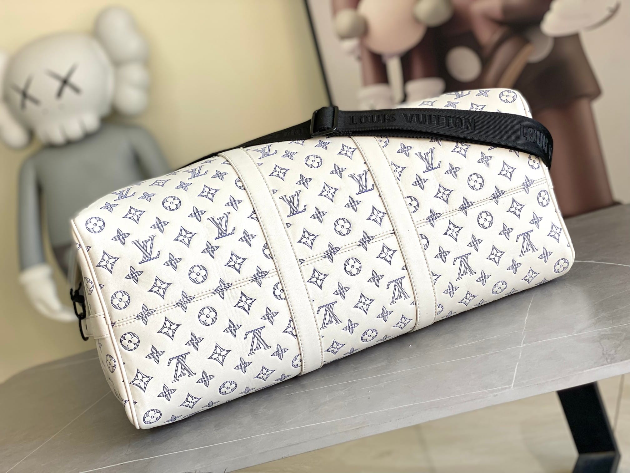 Louis Vuitton Keepall Bandoulière 50 Bag in Monogram Shadow Leather - White/Navy Blue