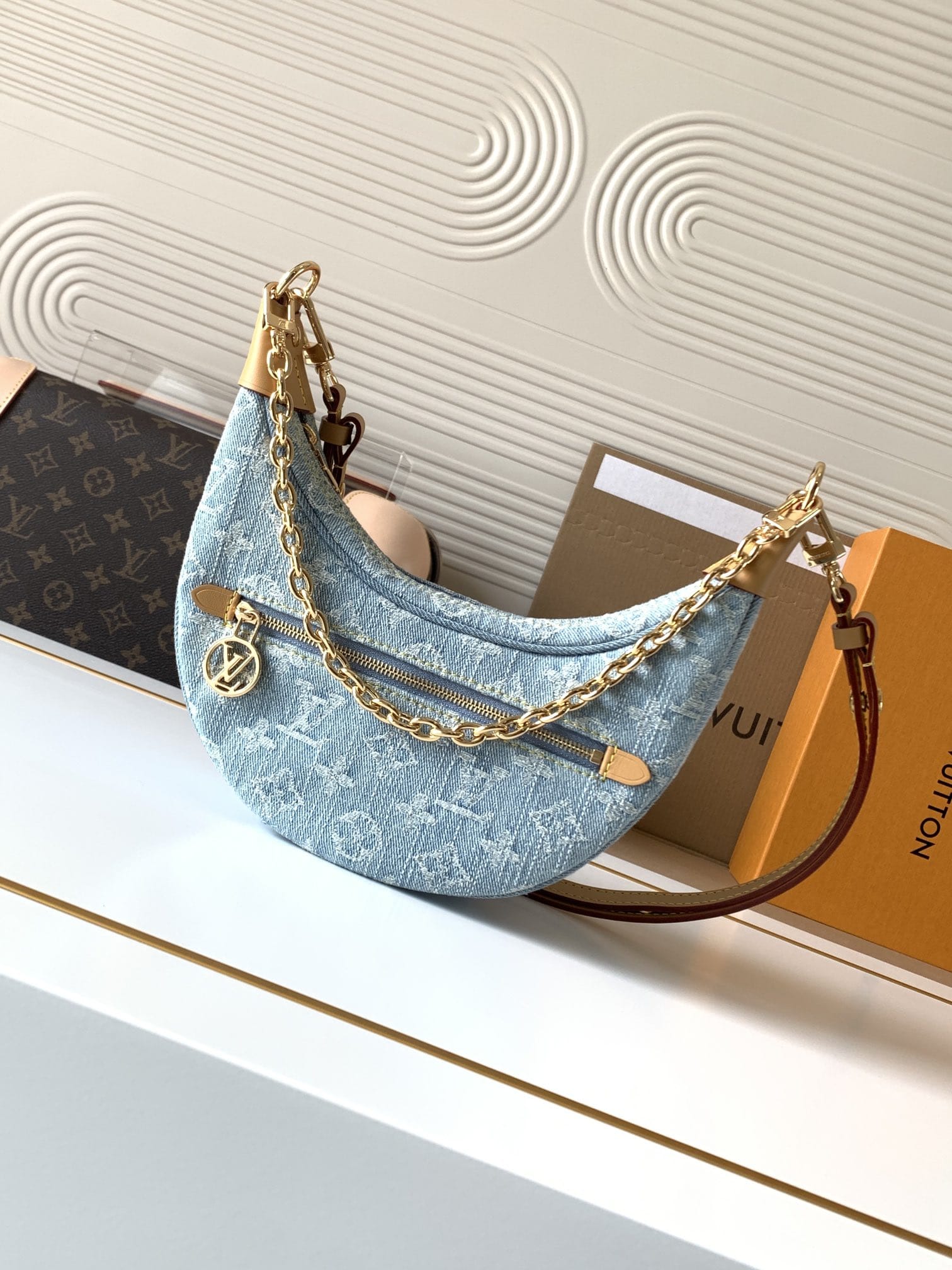 Louis Vuitton Loop Shoulder Cross-body Bag in Monogram Denim - Sky Blue