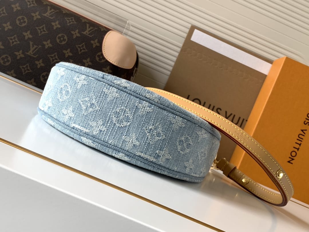 Louis Vuitton Loop Shoulder Cross-body Bag in Monogram Denim - Sky Blue