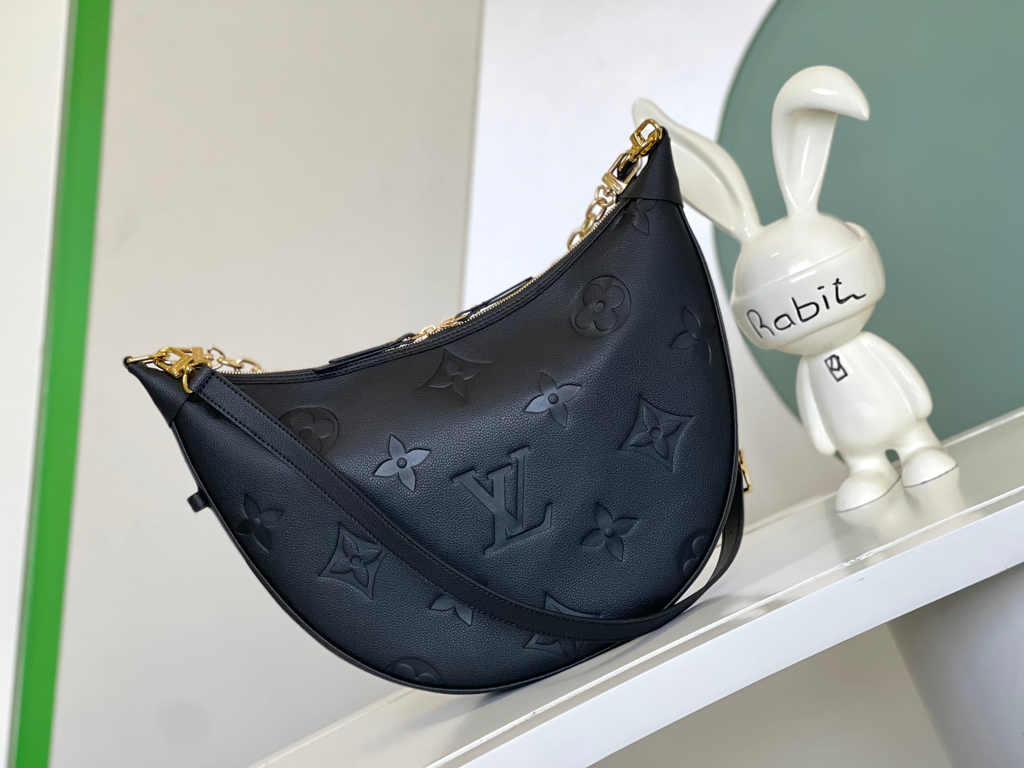 Louis Vuitton Loop Hobo Bag in Monogram Empreinte Leather - Black