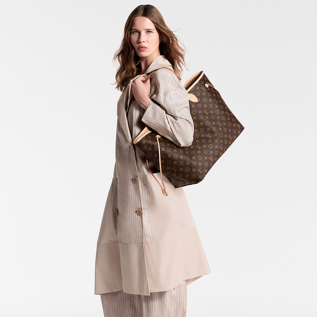 Louis Vuitton Neverfull GM Tote Bag in Monogram Canvas - Beige