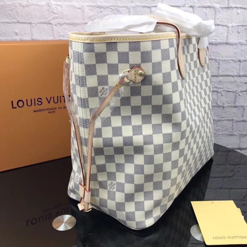 Louis Vuitton Neverfull GM Tote Bag in Damier Azur Canvas - Beige