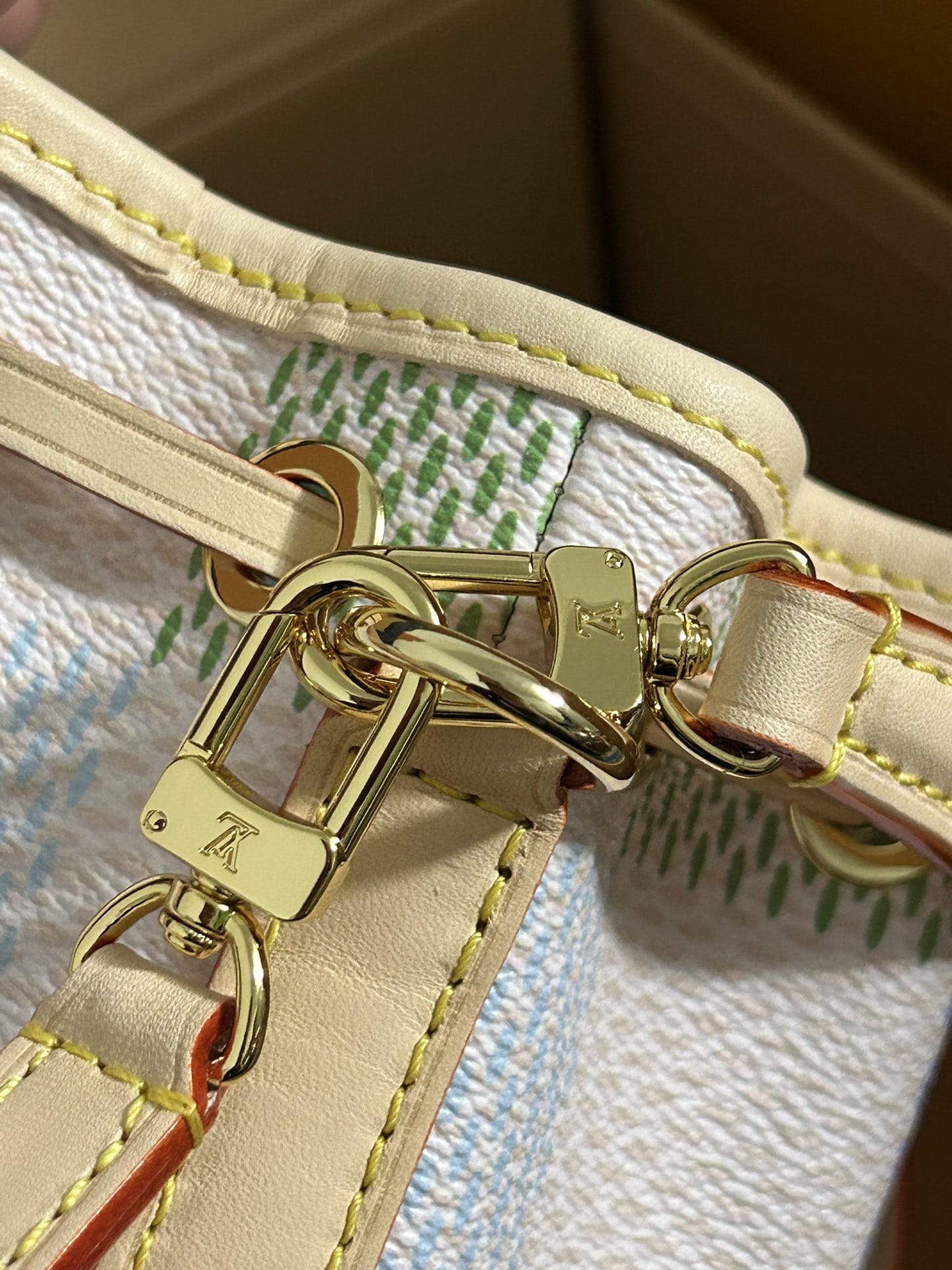 Louis Vuitton Nano Noé Handle Bag in Damier Canvas - Pistachio Green