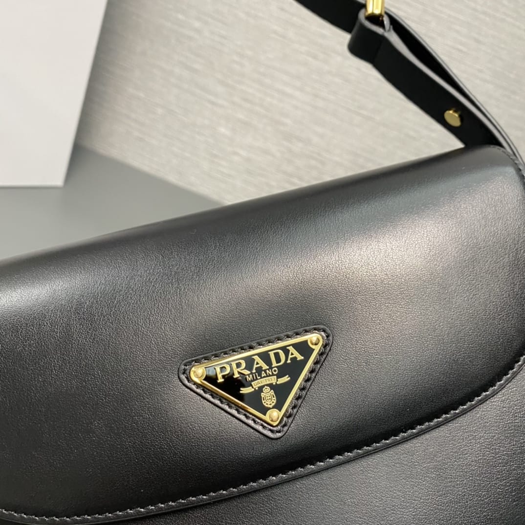 Prada Arqué Leather Shoulder Bag with Flap - Black