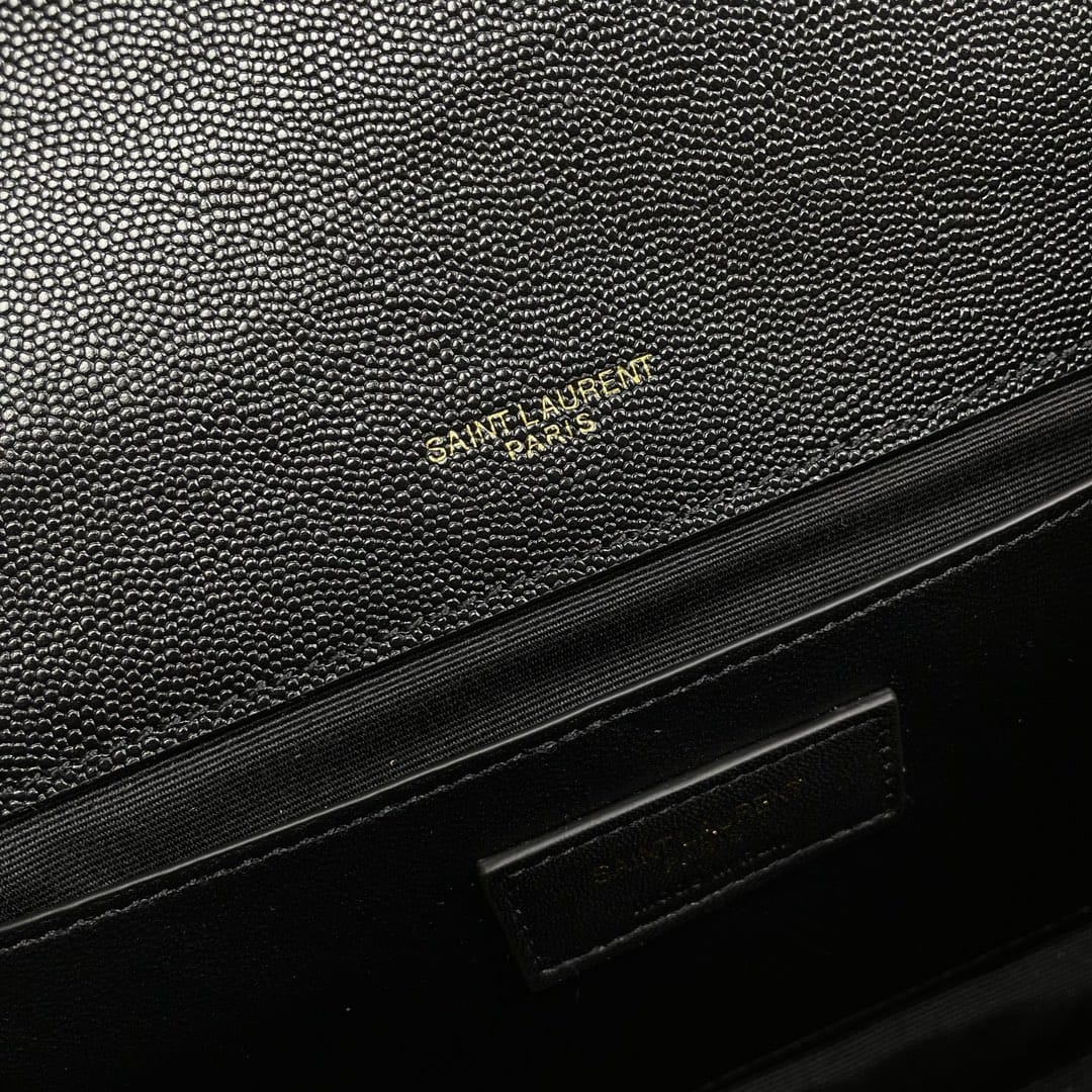 Saint Laurent Envelope Medium Shoulder Bag In Quilted Grain De Poudre Embossed Leather - Black & Gold