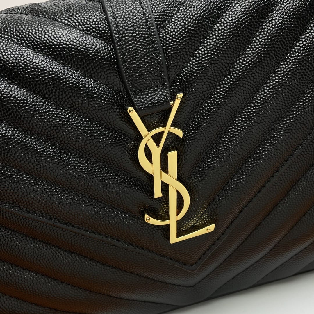 Saint Laurent Envelope Medium Shoulder Bag In Quilted Grain De Poudre Embossed Leather - Black & Gold