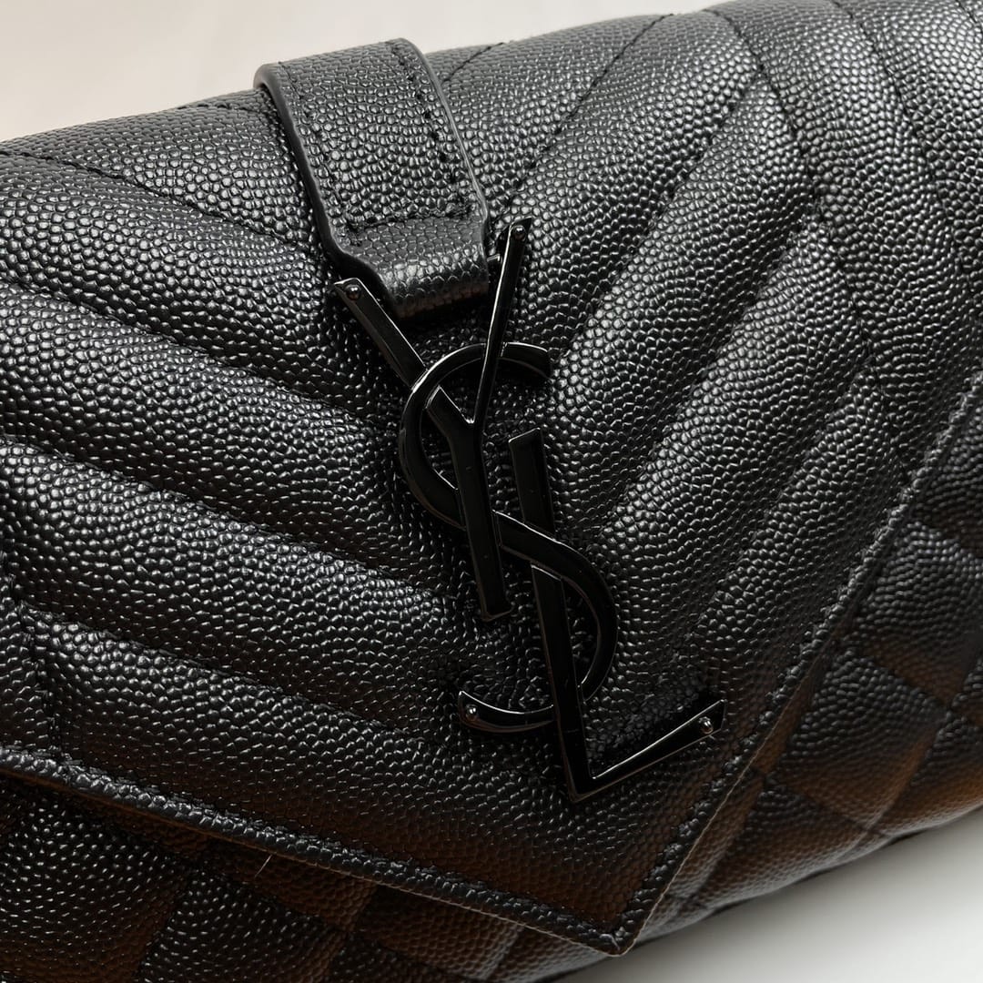 Saint Laurent Envelope Small Shoulder Bag In Quilted Grain De Poudre Embossed Leather - So Black