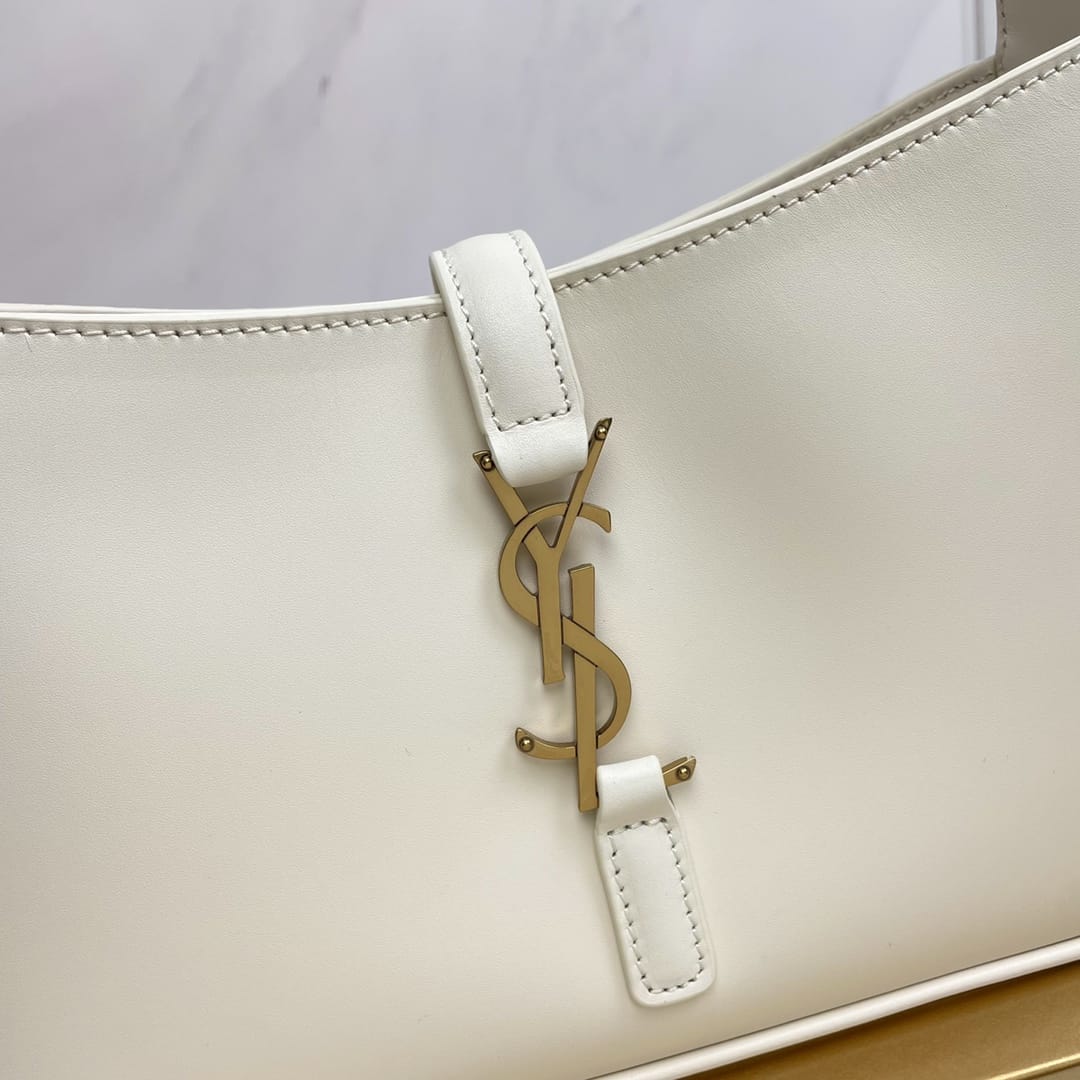 Saint Laurent Le 5 À 7 Hobo Bag In Smooth Leather - White & Gold