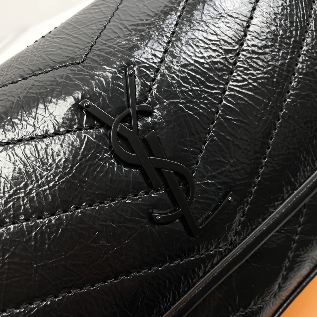 Saint Laurent Niki Baby Shoulder Bag In Vintage Leather - So Black